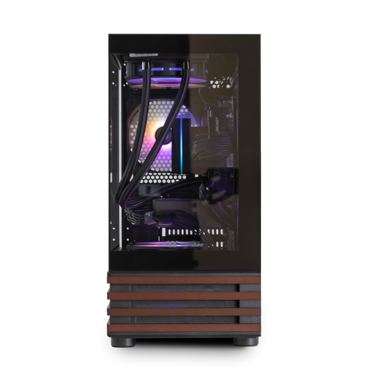 Quasit 5060 Black LCGS Gaming PC in der Frontansicht mit View 170 WS Black Gehäuse, Panoramaglas, ARGB-Beleuchtung und Holzakzenten.