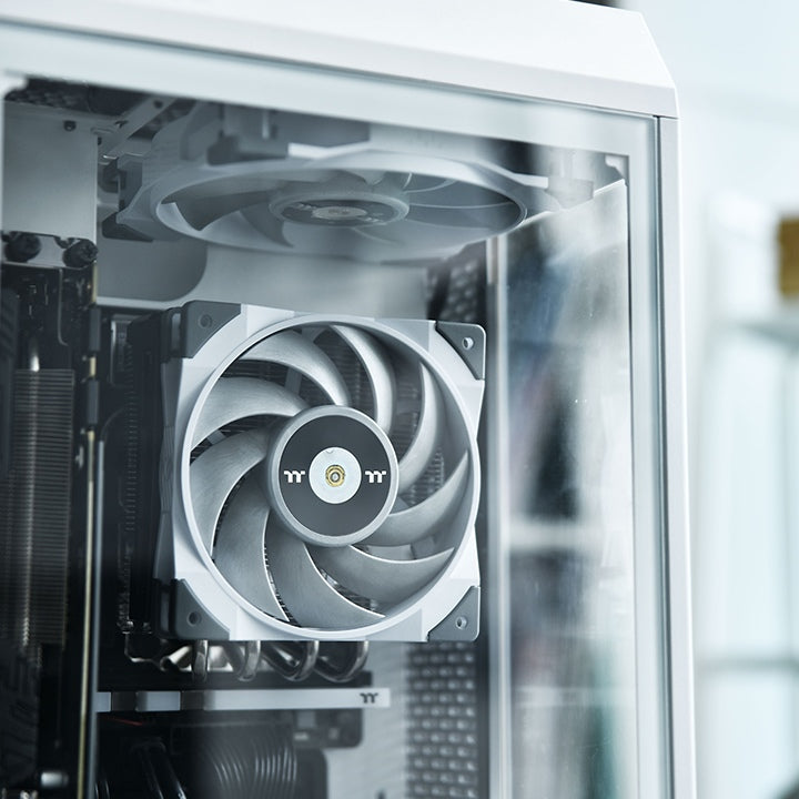 TOUGHFAN 14 Radiator Fan White - Thermaltake LCGS