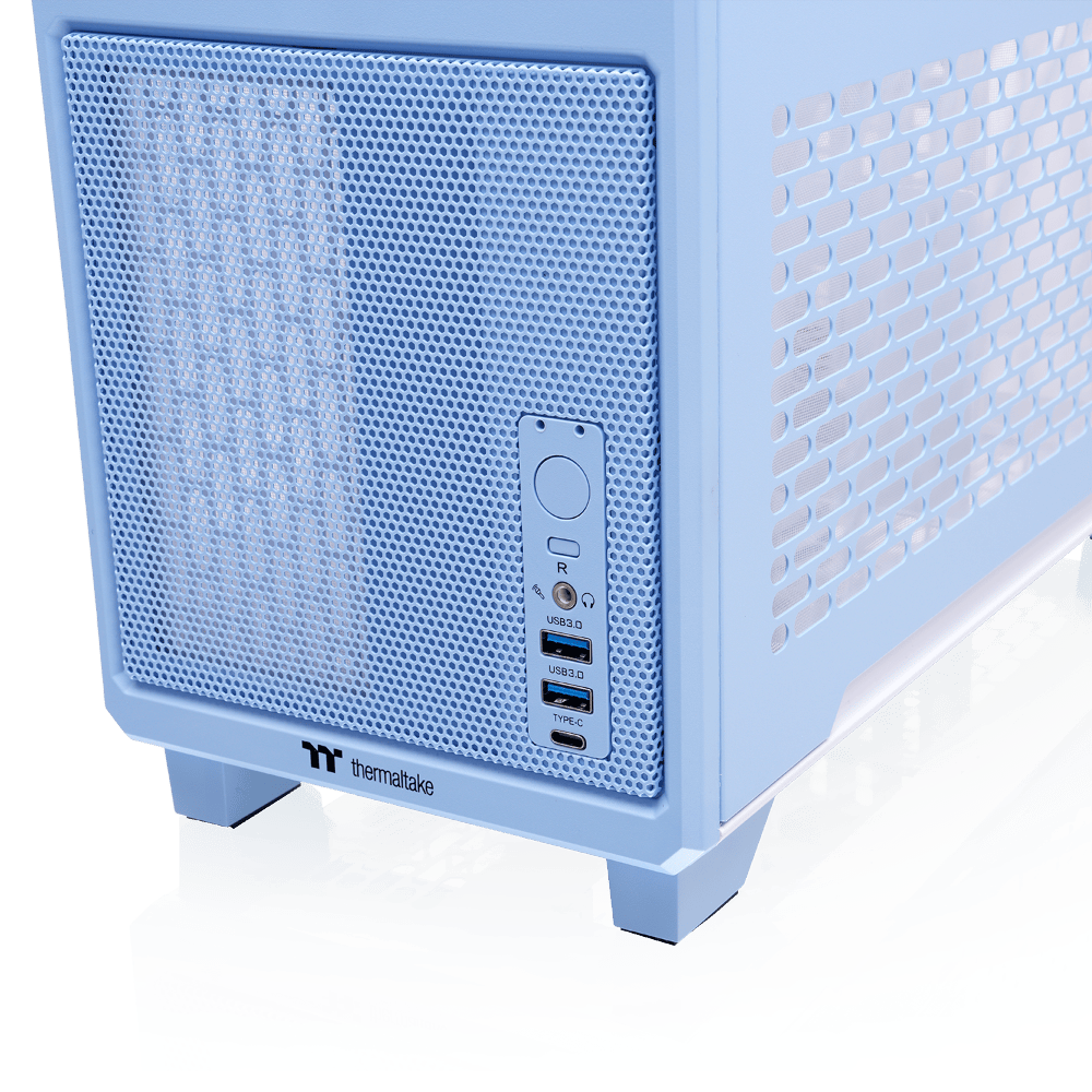 Das TR100 ist ein kompaktes PC Mini-ITX-Gehäuse (Tower) in Hydrangea Blue