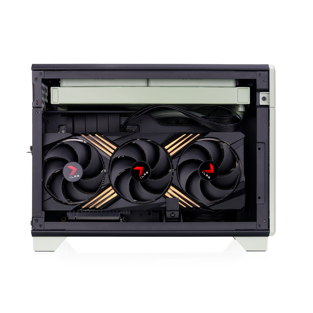 Das TR100 ist ein kompaktes PC Mini-ITX-Gehäuse (Tower) in Matcha Green