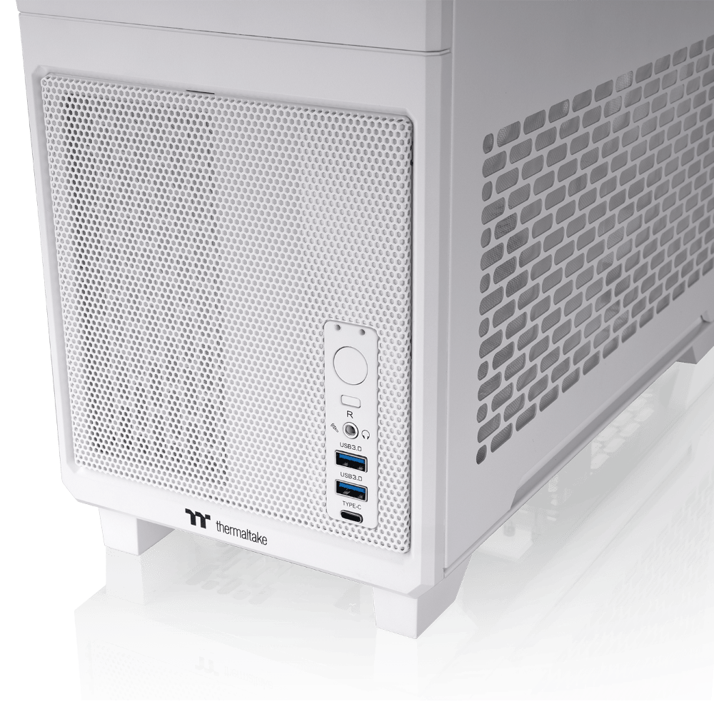 Das TR100 ist ein kompaktes PC Mini-ITX-Gehäuse (Tower) in Snow White.