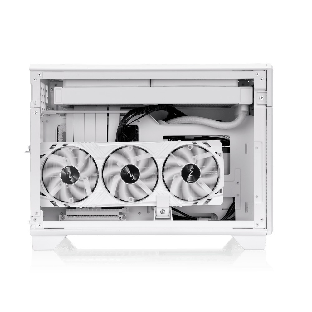Das TR100 ist ein kompaktes PC Mini-ITX-Gehäuse (Tower) in Snow White.