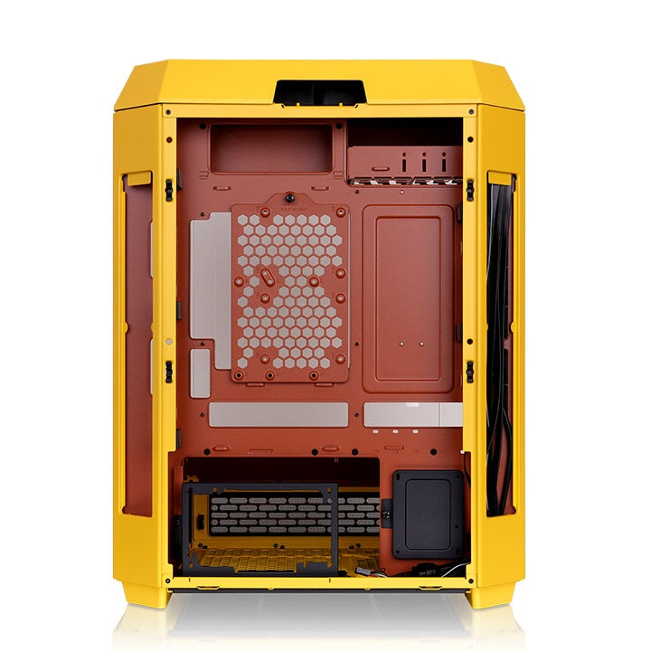 Der Tower 600 in der Farbe Butter Caramel ist ein ATX PC Gehäuse.