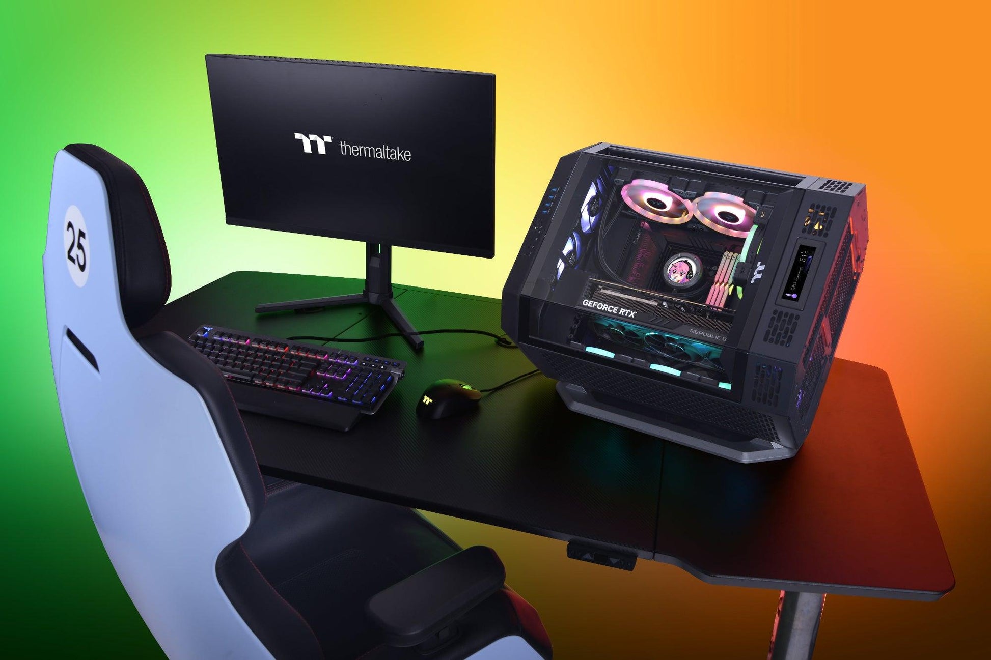 Der Tower 600 Black ist ein PC Midi Gehaeuse mit ATX-Standard