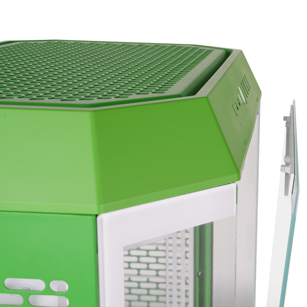 Der Tower 600 Light-Year Green ist ein PC Midi Gehaeuse mit ATX-Standard