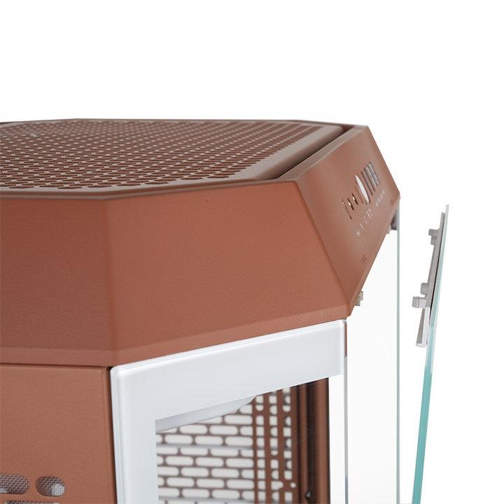 Der Tower 600 in der Farbe Mocha Mousse ist ein ATX PC Gehäuse.