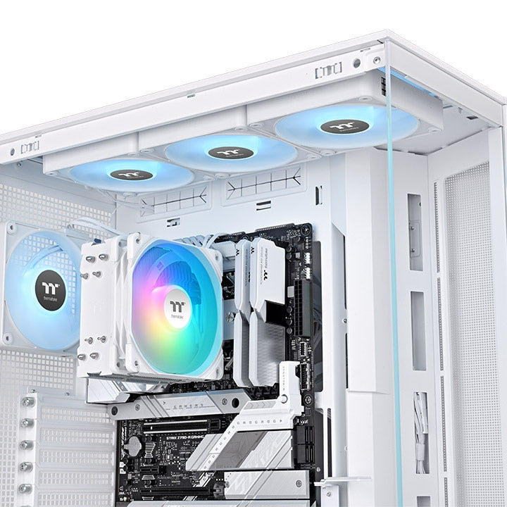 UX400 ARGB Lighting ist ein günstiger CPU-Kuehler in der Farbe Snow White mit leisem 120-mm-High-Airflow-Luefter.