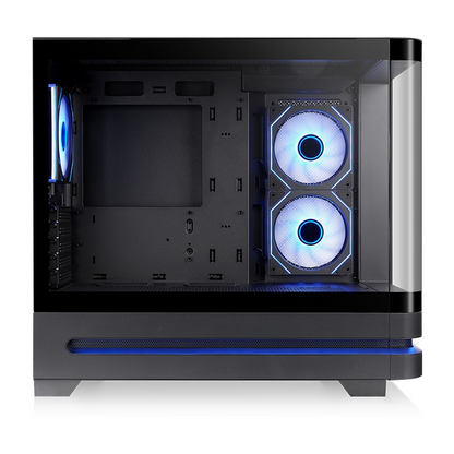 Schwarzes Arcus 190 TG Micro-Tower-Gehäuse mit Panorama-Glasfront und leuchtenden blauen ARGB-Lüftern.