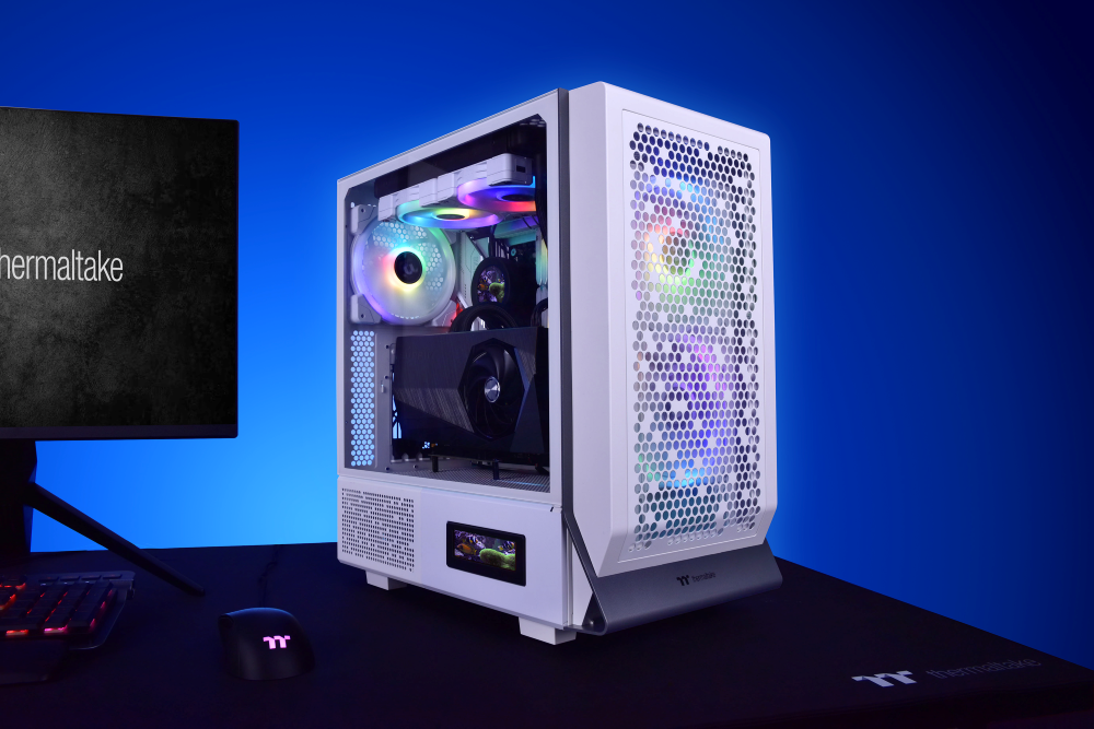 Der Ceres 300 TG ARGB Snow White ist ein ATX Midi PC Gehäuse mit Mesh-Front und 2x vorinstallierten 140 mm ARGB Lüfter die per Motherboard-Synchronisationssoftware gesteuert werden können.