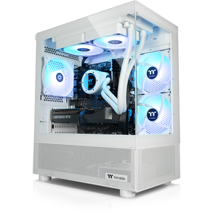 Der Frost Giant 5070 Snow White in der Farbe Schneeweiß ist ein LCGS Gaming PC mit immenser Leistung. Ausgestattet mit bester Thermaltake-Technik dem View 170 TG ARGB Snow White Gehäuse, TH240 V2 ARGB Snow White AIO und Netzteil Berlin. Hardware: CPU AMD Ryzen 7 7800X3D, 32 GB DDR5 Ram, 1TB M.2 SSD.