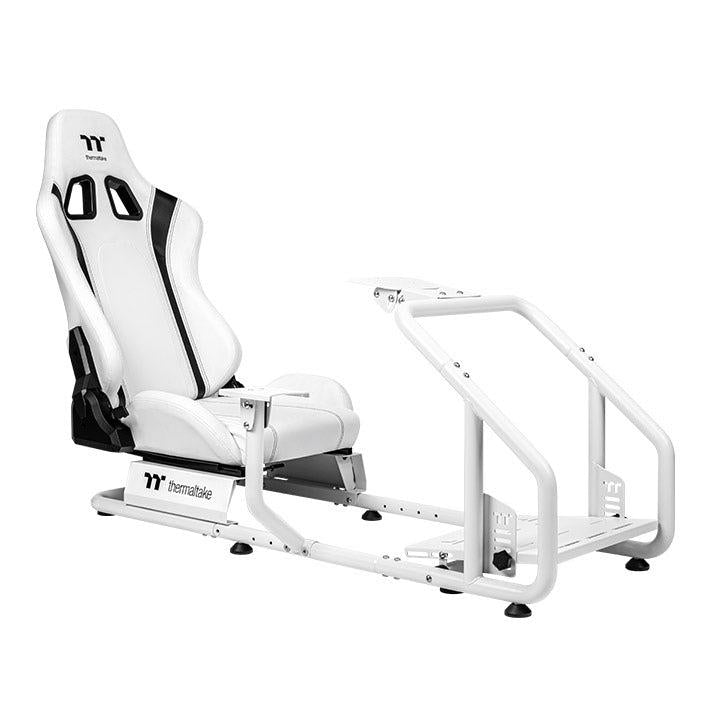 Das GR300 Racing Simulator Cockpit in der Farbe Snow White ist ein Einsteiger Rig für Rennsimulationen. 