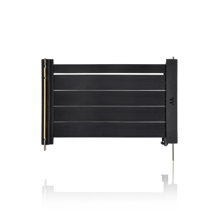 Das PCI-E 4.0 Dual 90 Degree Riser Kabel hat eine Länge von 130mm mit zwei 90° Adapter in der Farbe Black. Das Kabel bietet Grafikdatenübertragung von bis zu 16Gbps und unterstützt damit eine breite Palette von GPU-Lösungen.