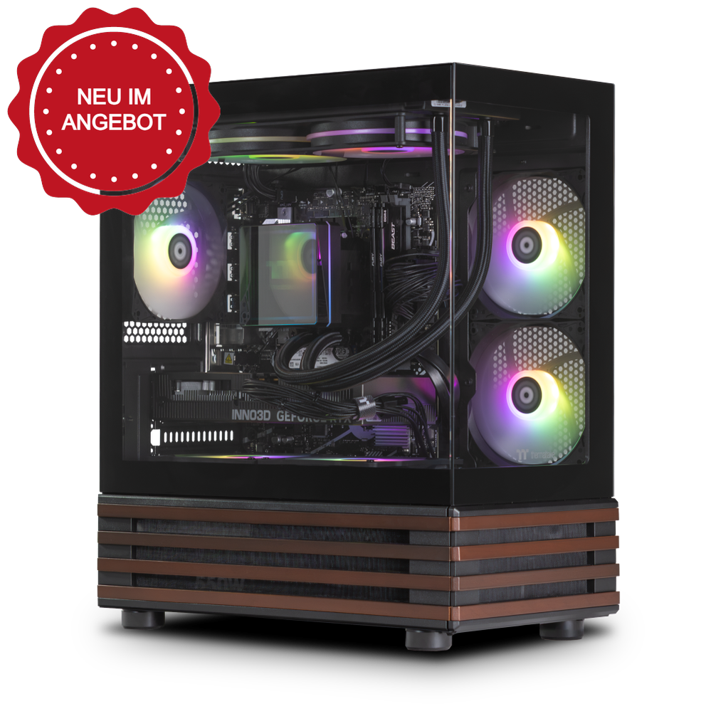 Quasit 5060 Black LCGS Gaming PC in der Untersicht mit View 170 WS Black Gehäuse, Panoramaglas, ARGB-Beleuchtung und Holzakzenten.