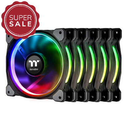 Fünf schwarze 140-mm-Gehäuselüfter mit leuchtendem RGB-LED-Ring und Thermaltake-Logo in einem 5er-Pack.