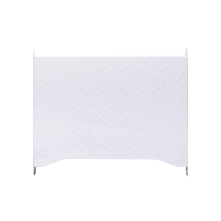 Der Sim RIG Floor ist eine hochwertige Fußstützenplatte in der Farbe Weiß, die speziell für Rennsimulations-Cockpits entwickelt wurde. Sie besteht aus 2,5 mm starkem Stahl mit rutschfestem Profil.