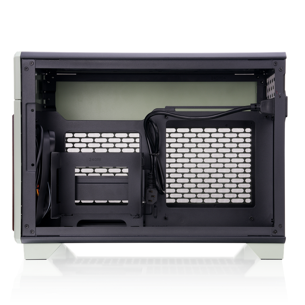 Das TR100 WS ITX PC-Gehäuse in der Farbe Matcha Green besticht durch seine edele Holzoptik, das Dual-Chamber-Designs und Optionales 3,9" LCD.
