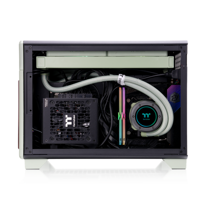 Das TR100 WS ITX PC-Gehäuse in der Farbe Matcha Green besticht durch seine edele Holzoptik, das Dual-Chamber-Designs und Optionales 3,9" LCD.