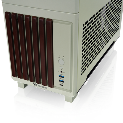 Das TR100 WS ITX PC-Gehäuse in der Farbe Matcha Green besticht durch seine edele Holzoptik, das Dual-Chamber-Designs und Optionales 3,9" LCD.