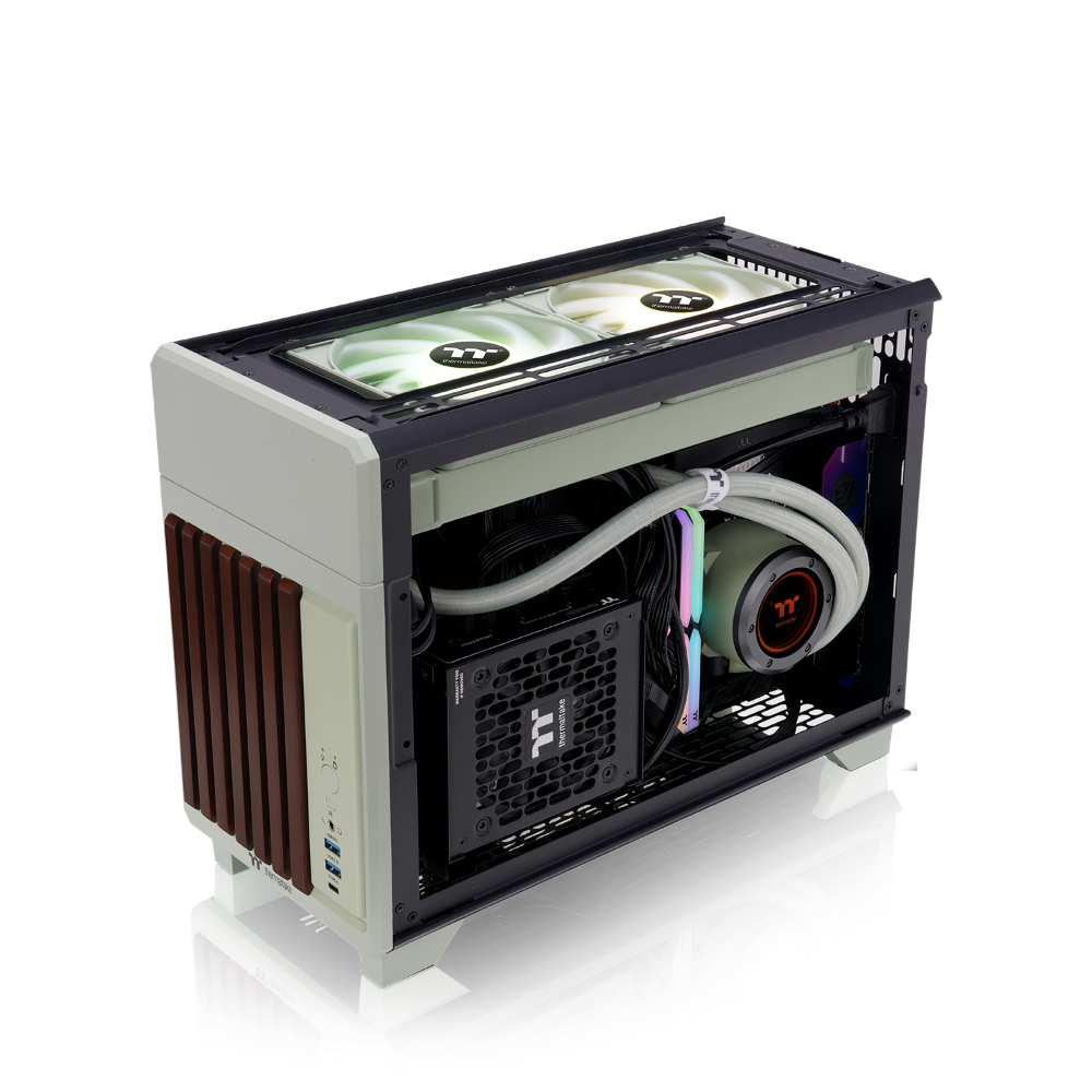 Das TR100 WS ITX PC-Gehäuse in der Farbe Matcha Green besticht durch seine edele Holzoptik, das Dual-Chamber-Designs und Optionales 3,9" LCD.