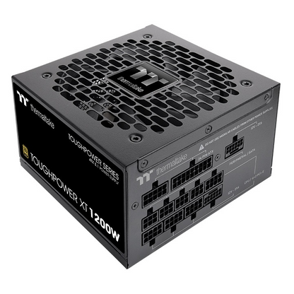 Schwarzes Thermaltake Toughpower XT 1200W PC-Netzteil mit modularen Anschlüssen und markantem Wabengitter-Lüfterdesign.