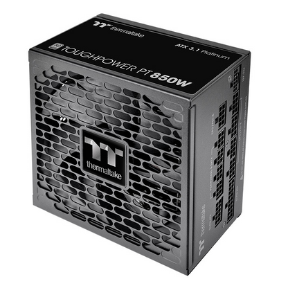 Das Toughpower PT 850W Black ist ein 80 PLUS Platinum -zertifiziertes PC-Netzteil (PSU) mit der Spezifikation ATX 3.1 und ist mit einem nativen PCIe Gen 5.1 12+4-Pin-Anschluss ausgestatt.