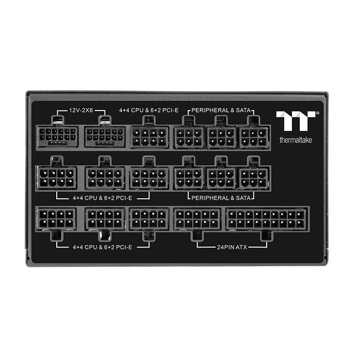 Das Toughpower TF3_1550 Watt Titanium ist ein ATX3.0 PC Netzteil mit 2x12V-2x6-Anschlüssen und einer Single 12V Rail Design mit einem Effizienzwerte von 94%