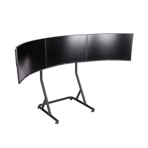 Der Triple Racing Monitor Stand in der Farbe Black ergibt mit dem GR300/GR500 das perfekte SimRaching-Setup für alle Rennfahrer.
