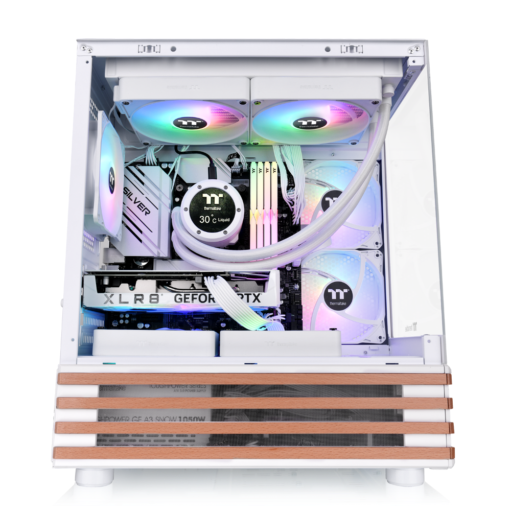Das View 170 WS ARGB ist M-ATX PC-Gehäuse in der Farbe Snow White. Es überzeugt durch seine drei 120-mm ARGB-Lite Lüfter und eine wunderschöne Holzoptik.