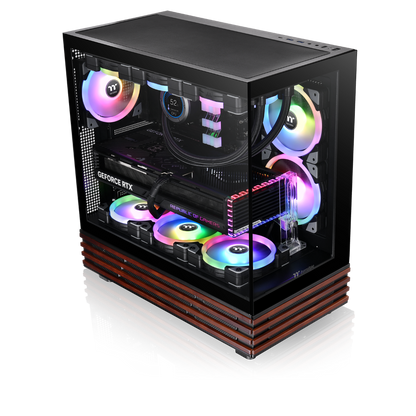 
Das View 270 Plus VS ARGB ist ein Midi-PC Gehäuse in der Farbe Black mit stilvollem Holz.
