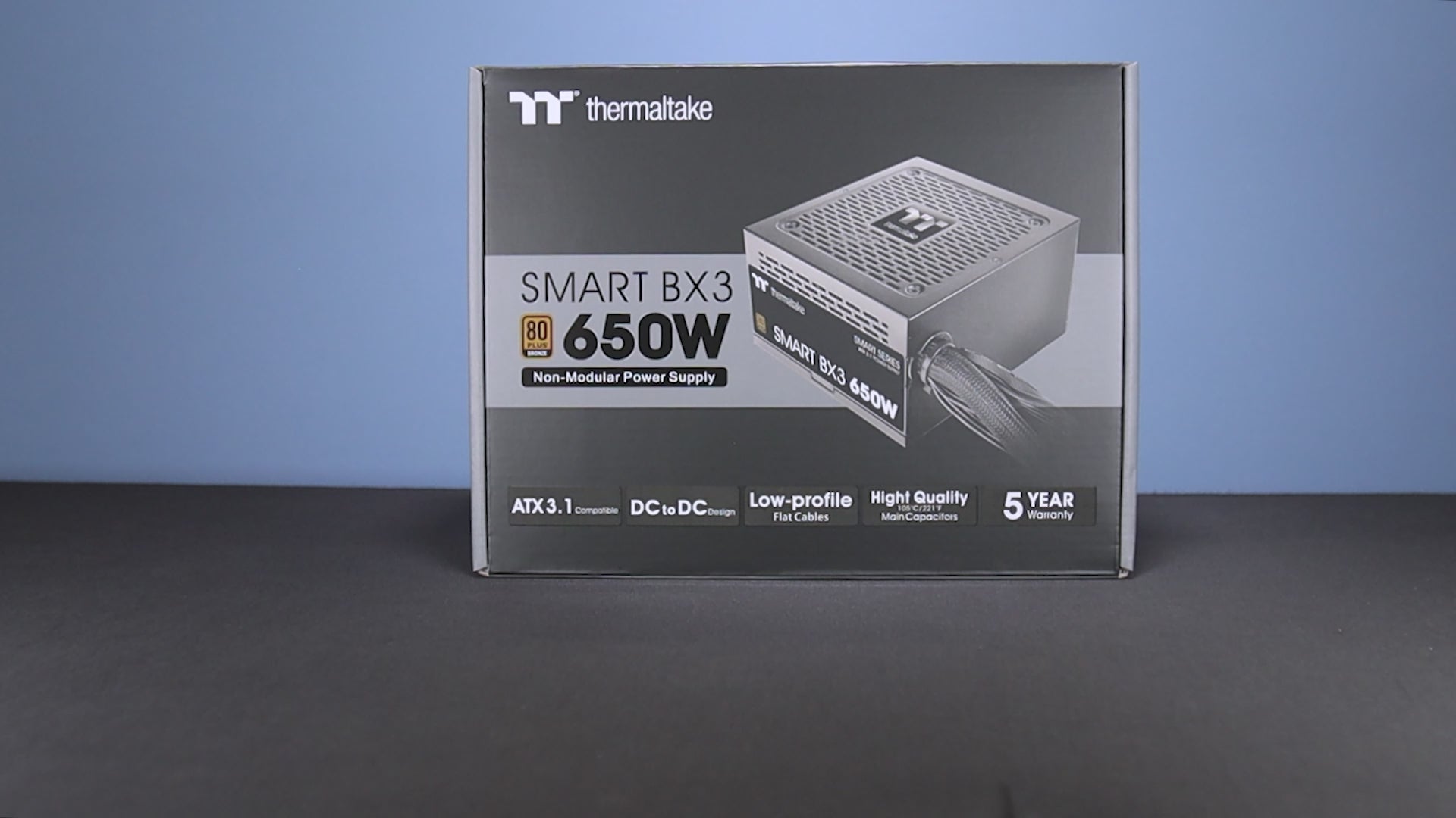 Das Smart BX3 Black 650 Watt ist ein ATX 3.1 PC Netzteil mit 80 Plus Standard und DC-to-DC Design