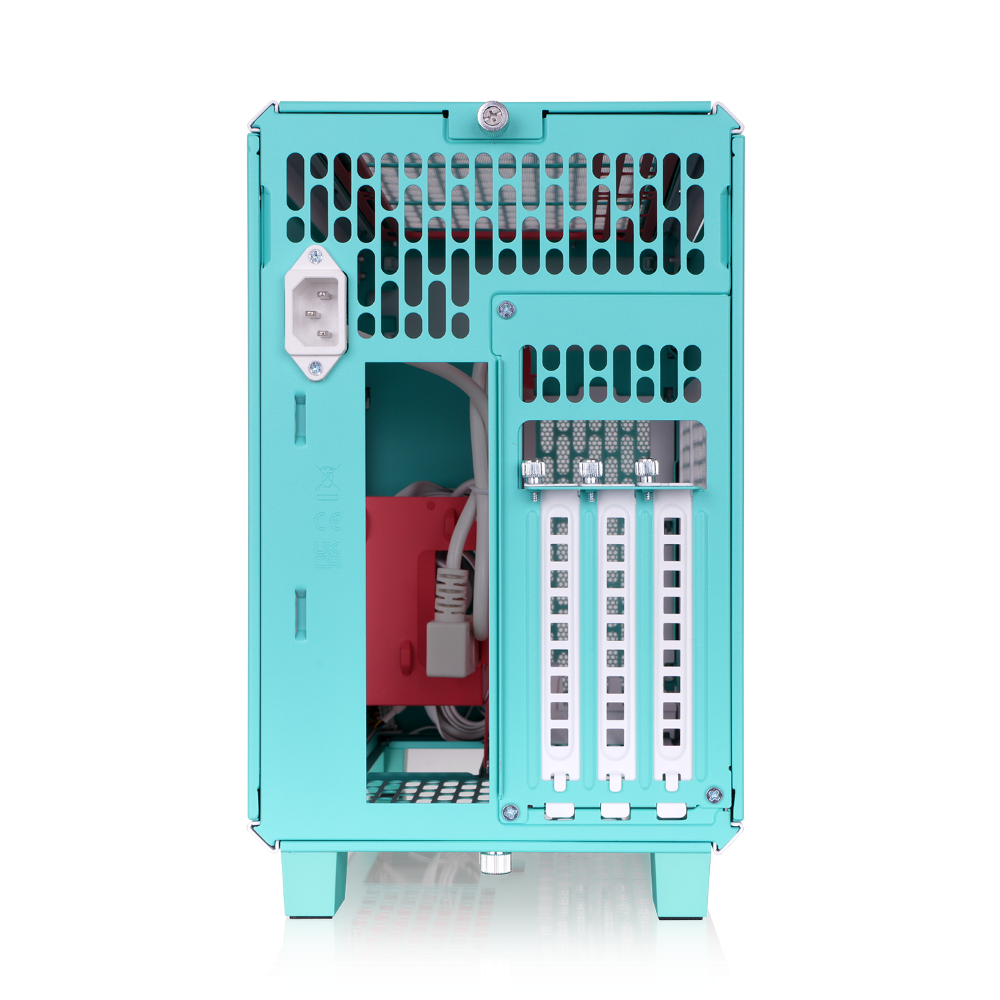 Der tr100 Mini Tower in der Farbe Mint Strawberry (Türkis) ist ein ITX PC Gehäuse zum mitnehmen
